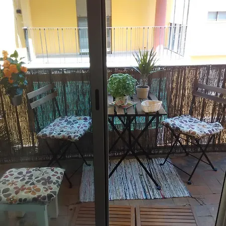 Granada 18 דירה